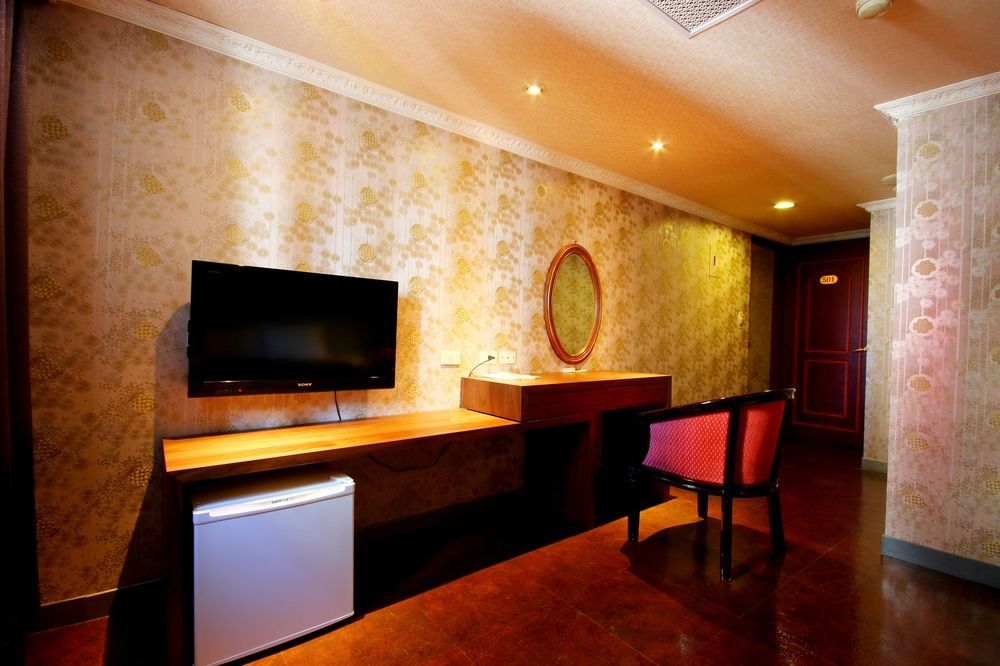 Golden Home Hotel Taipeh Exterior foto